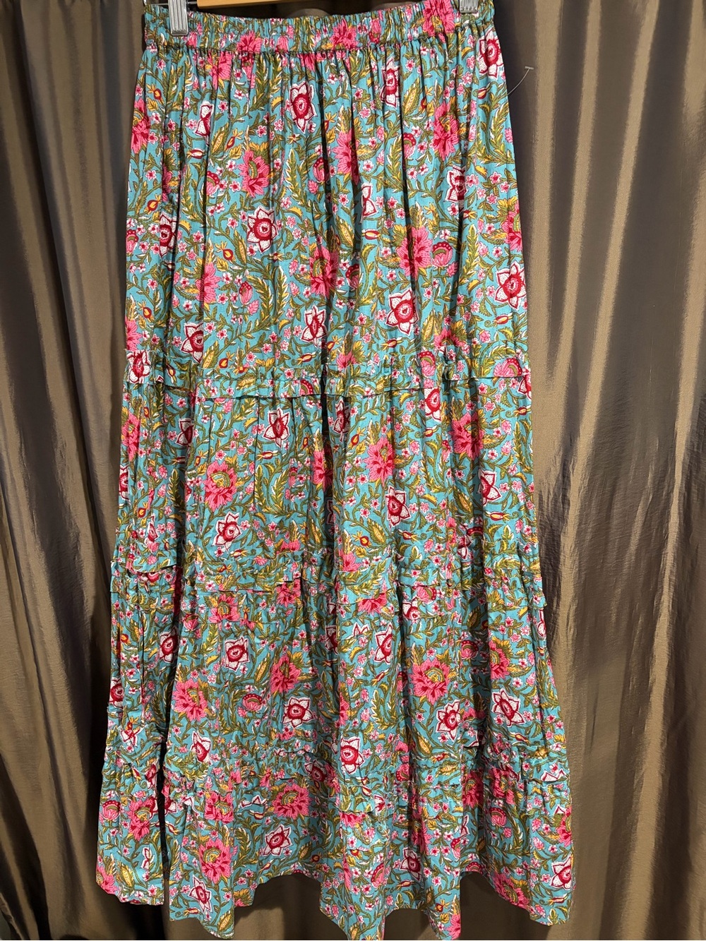 Jennifer & Grace Floral Tiered Maxi Skirt - Pink & Aqua/ size small .